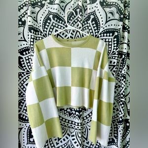 Checkered Pastel Green Loose Crop-top